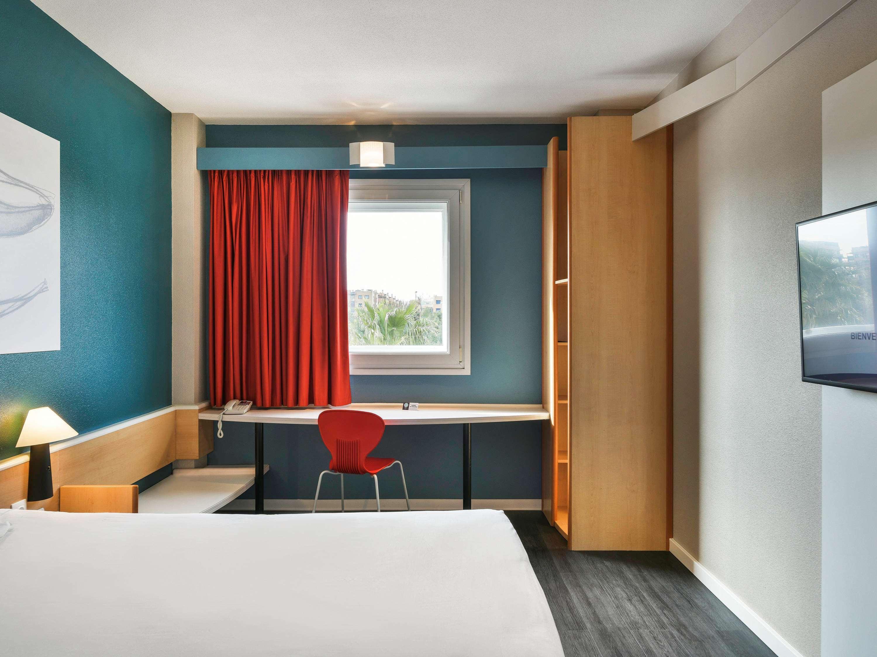 Hotel Ibis Madrid Getafe Exterior foto